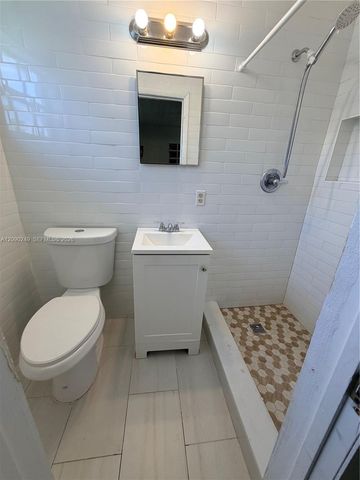 260 W 15th Street 0, Hialeah, FL 33010