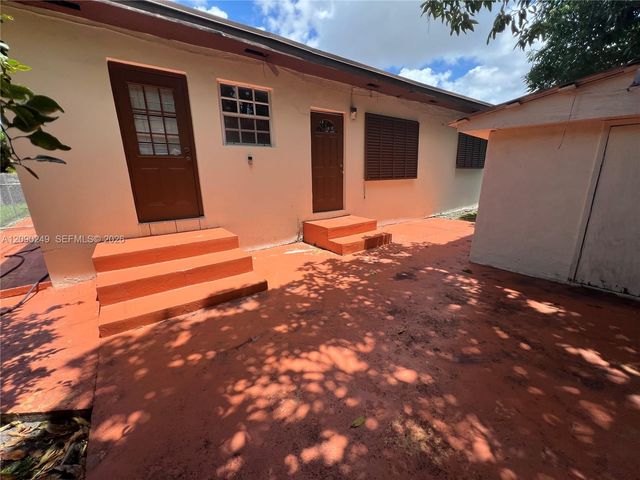 260 W 15th Street 0, Hialeah, FL 33010