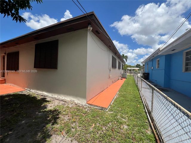 260 W 15th Street 0, Hialeah, FL 33010