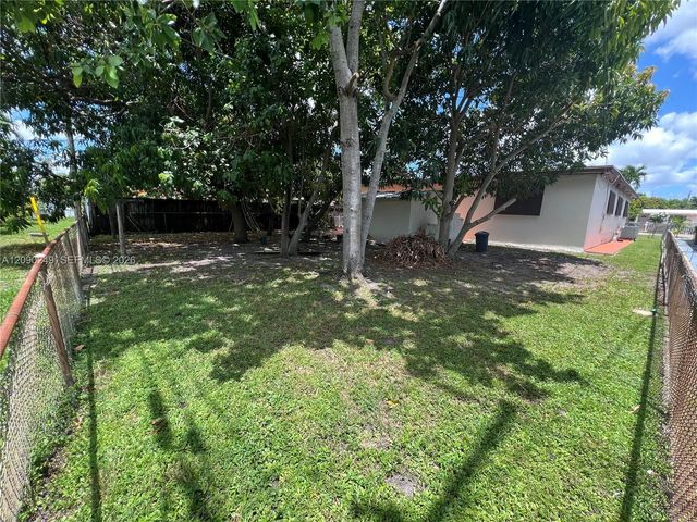 260 W 15th Street 0, Hialeah, FL 33010