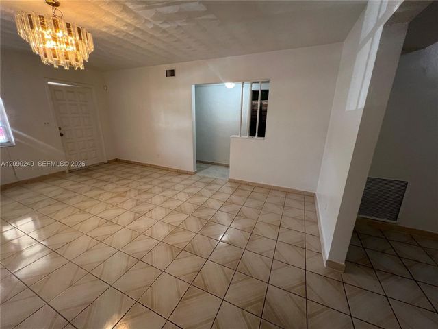 260 W 15th Street 0, Hialeah, FL 33010