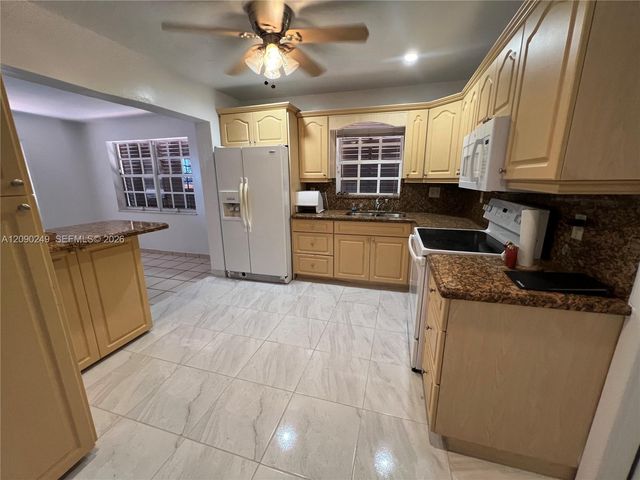 260 W 15th Street 0, Hialeah, FL 33010