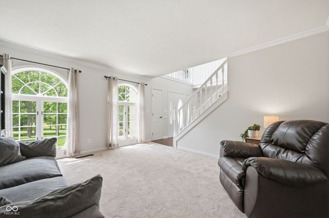 2084 Deer Run Drive, New Castle, IN 47362