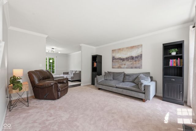 2084 Deer Run Drive, New Castle, IN 47362