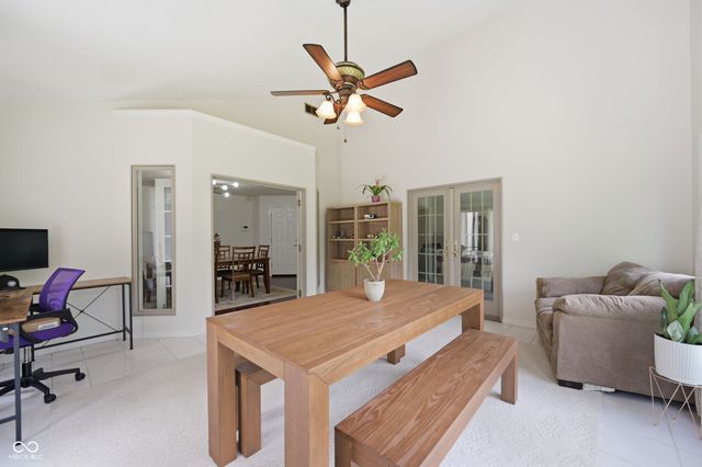 2084 Deer Run Drive, New Castle, IN 47362