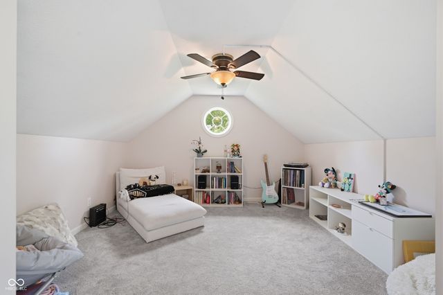 2084 Deer Run Drive, New Castle, IN 47362