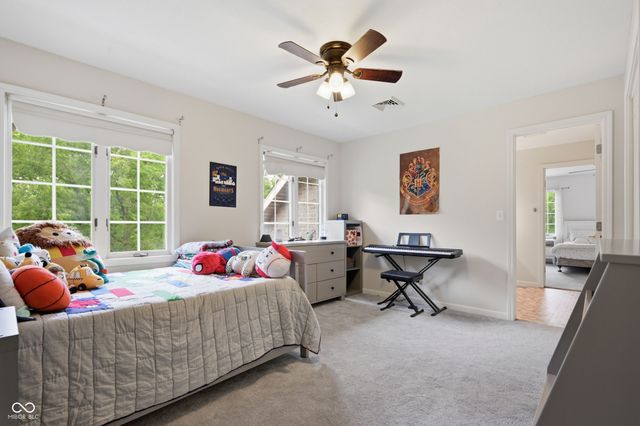 2084 Deer Run Drive, New Castle, IN 47362