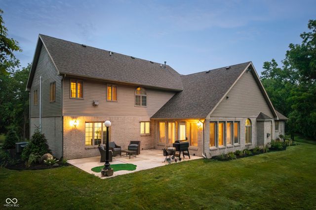 2084 Deer Run Drive, New Castle, IN 47362