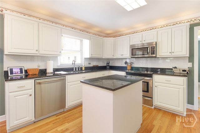 1031 Derby Lane, Bogart, GA 30622