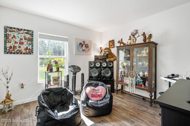 238 Labra Road SW, Palm Bay, FL 32908