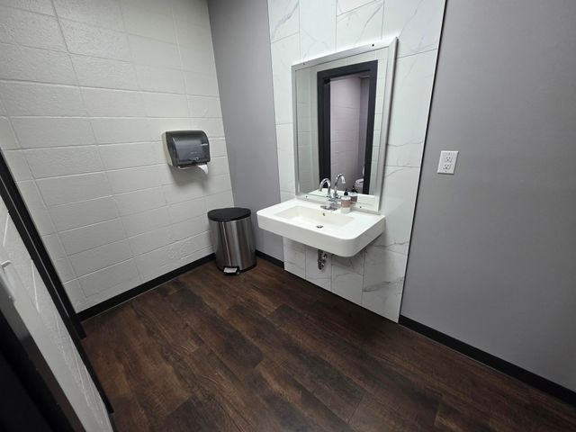 1867 E Florida Street, Springfield, MO 65803