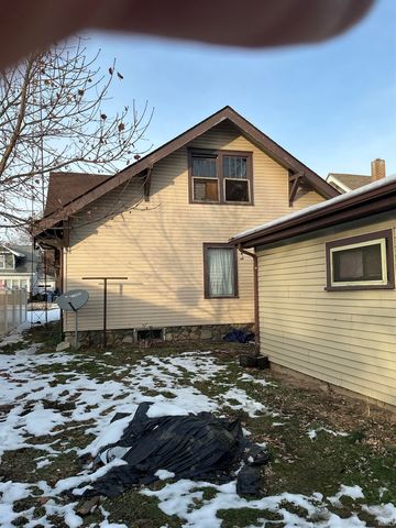 717 W Nelson Street, Marion, IN 46952