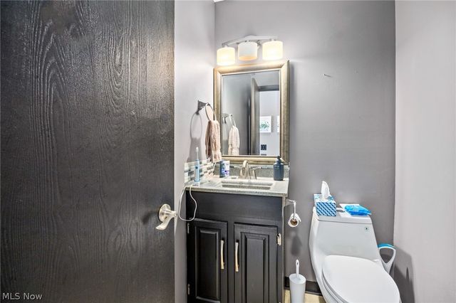 376 Deepwood Drive 376, Wadsworth, OH 44281