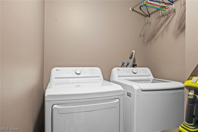 376 Deepwood Drive 376, Wadsworth, OH 44281