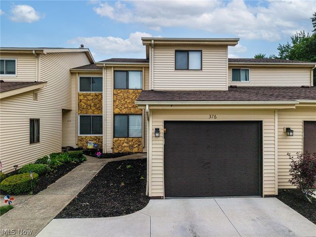 376 Deepwood Drive 376, Wadsworth, OH 44281