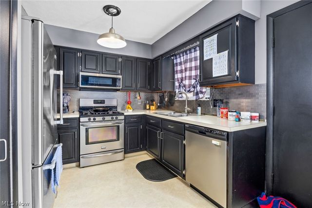 376 Deepwood Drive 376, Wadsworth, OH 44281