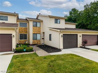 376 Deepwood Drive 376, Wadsworth, OH 44281