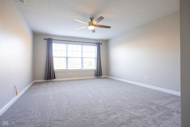 912 Burgess Hill Pass, Westfield, IN 46074