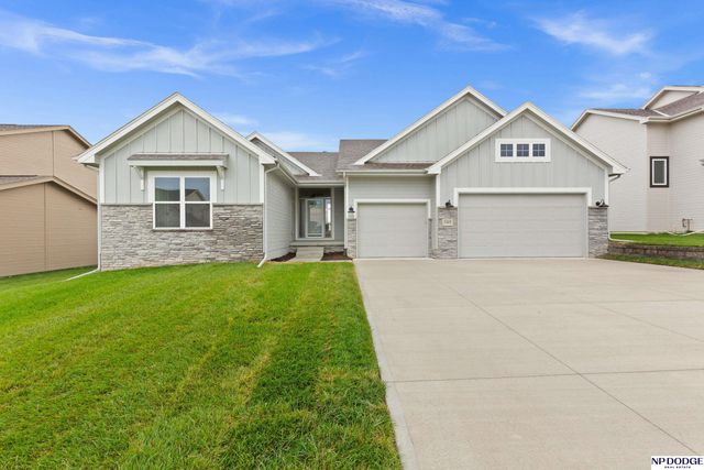5405 N 190th Street, Omaha, NE 68022