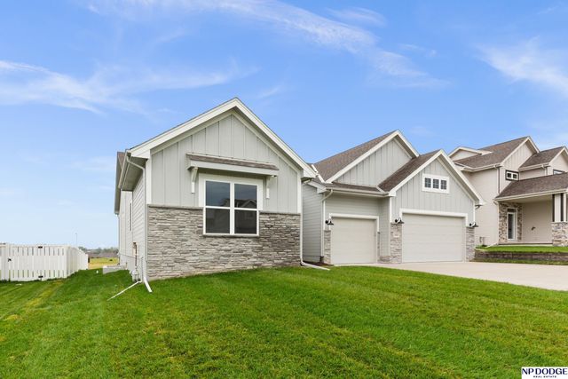 5405 N 190th Street, Omaha, NE 68022