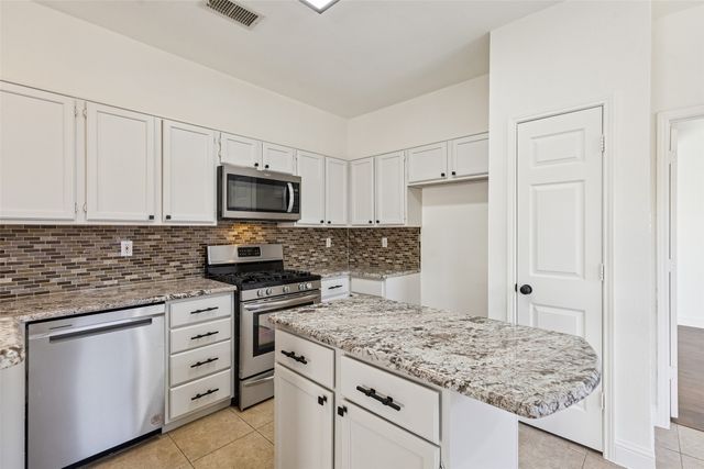 2505 Lakeshore Drive, Flower Mound, TX 75028