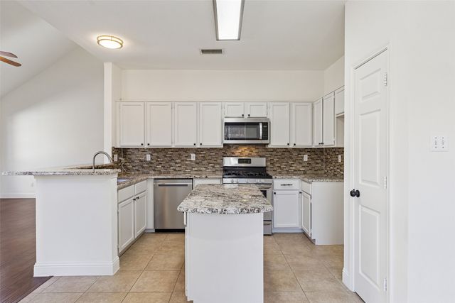 2505 Lakeshore Drive, Flower Mound, TX 75028