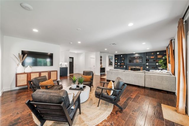 619 Drake, Fullerton, CA 92832