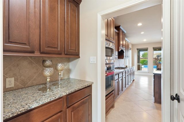 4130 Clover Ridge Lane, Sugar Land, TX 77479