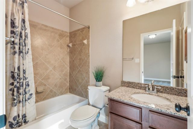 4130 Clover Ridge Lane, Sugar Land, TX 77479