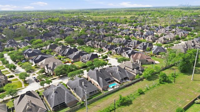 4130 Clover Ridge Lane, Sugar Land, TX 77479