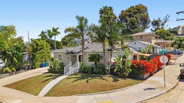 1905 Catalina Boulevard, San Diego, CA 92107
