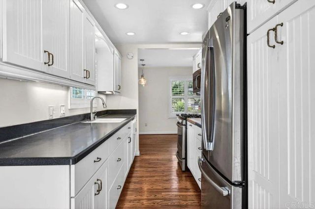 1905 Catalina Boulevard, San Diego, CA 92107