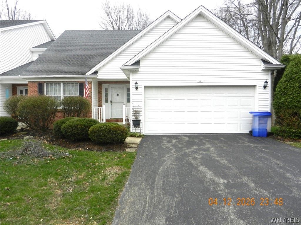 4000 Franklin Street 8, Hamburg, NY 14075