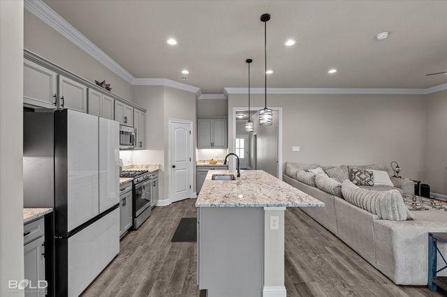 747 Crozier Drive, Bossier City, LA 71111