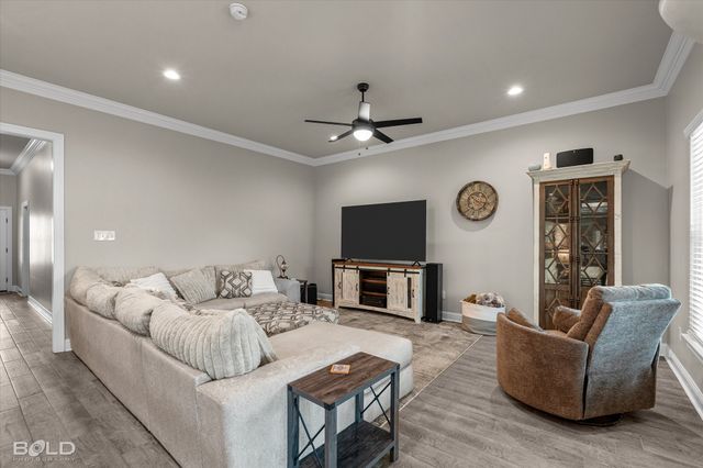 747 Crozier Drive, Bossier City, LA 71111