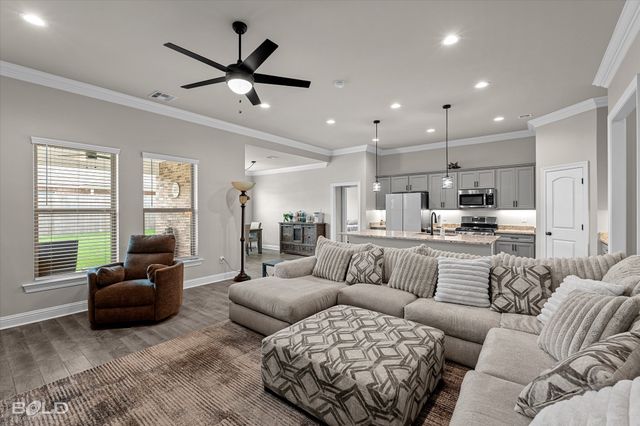 747 Crozier Drive, Bossier City, LA 71111