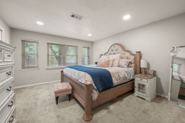 5445 Odom Avenue, Fort Worth, TX 76114