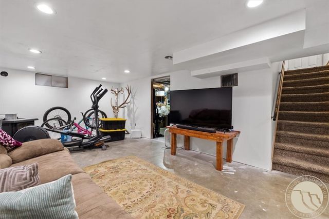 2211 Dallas Drive, Billings, MT 59102