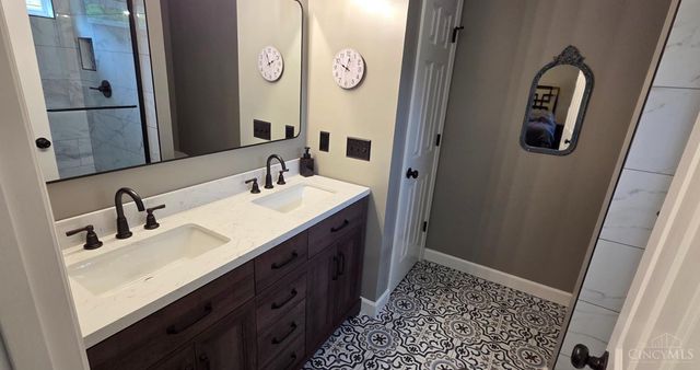 10794 Carolina Pines Drive, Harrison, OH 45030