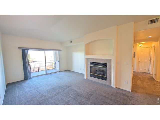 1703 Whitehall Dr 8H, Longmont, CO 80504