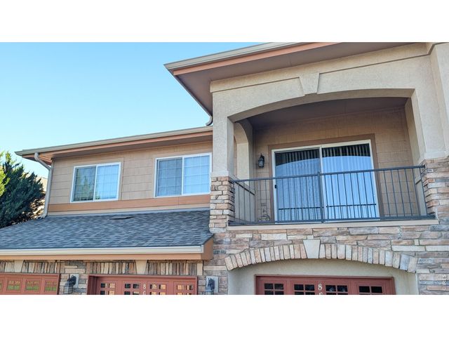 1703 Whitehall Dr 8H, Longmont, CO 80504
