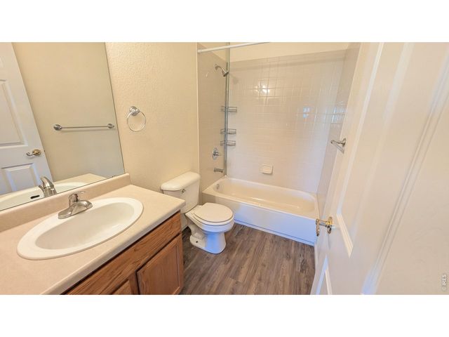 1703 Whitehall Dr 8H, Longmont, CO 80504