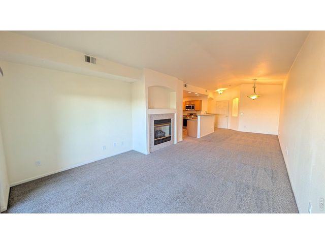 1703 Whitehall Dr 8H, Longmont, CO 80504
