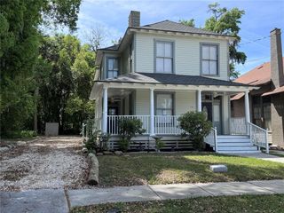 114 NE TUSCAWILLA AVENUE, Ocala, FL 34470