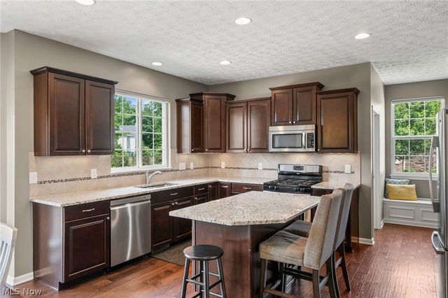 3958 Marcella Drive, North Royalton, OH 44133
