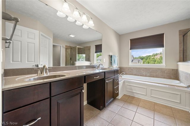 3958 Marcella Drive, North Royalton, OH 44133