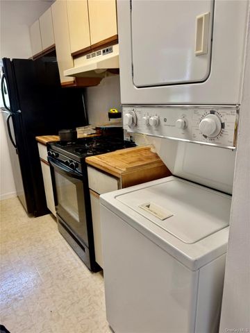 276 Temple Hill Road 2502, New Windsor, NY 12553