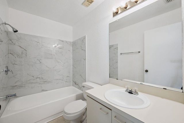2550 N ALAFAYA TRAIL 7203, Orlando, FL 32826