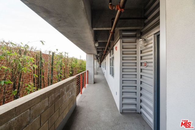 4141 Glencoe Avenue 201, Marina Del Rey, CA 90292