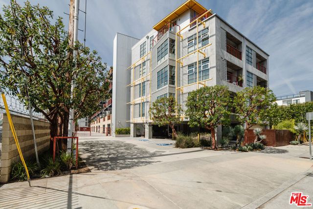 4141 Glencoe Avenue 201, Marina Del Rey, CA 90292